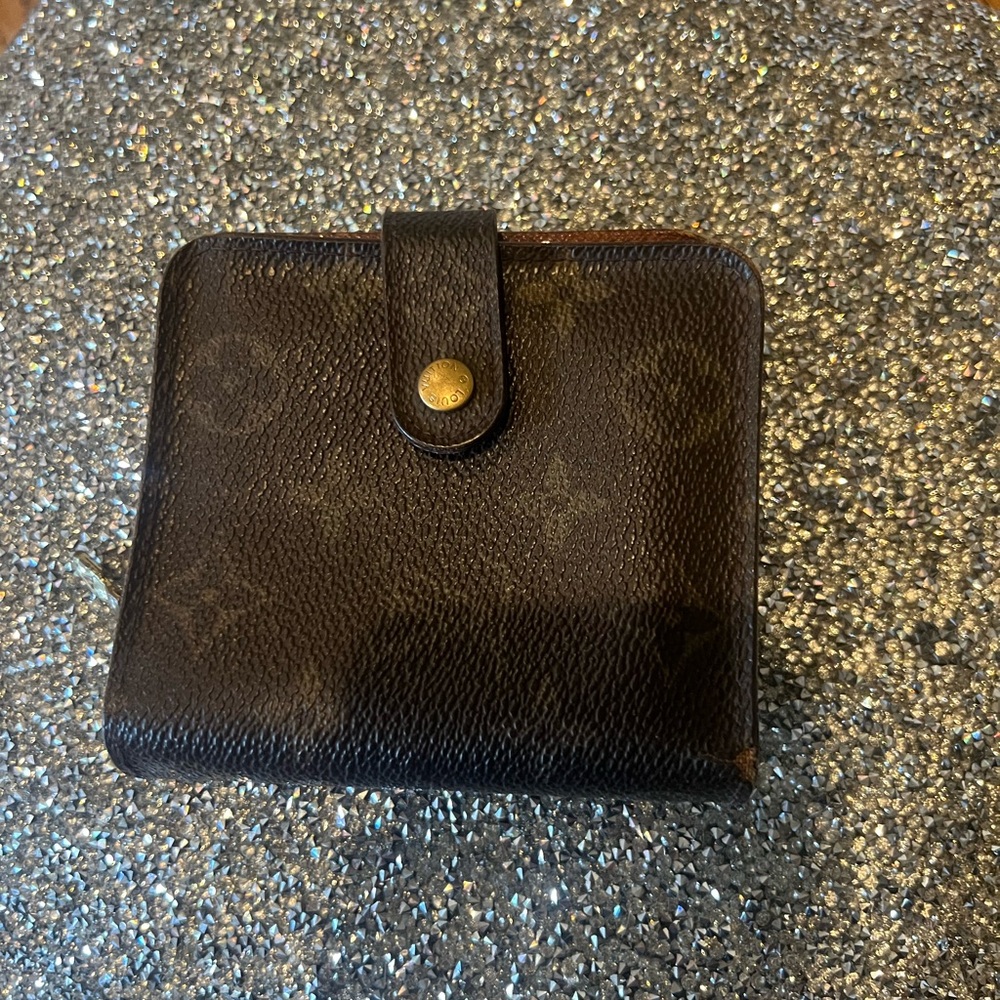 Vintage Louis Vuitton authentic snap wallet mono print wallet - vintage